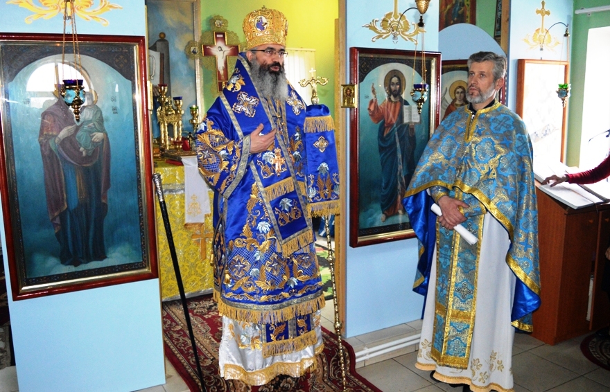 ps-antonie-de-orhei-la-biserica-sf-ioan-cel-milostiv-din-calarasi-22-martie-2017