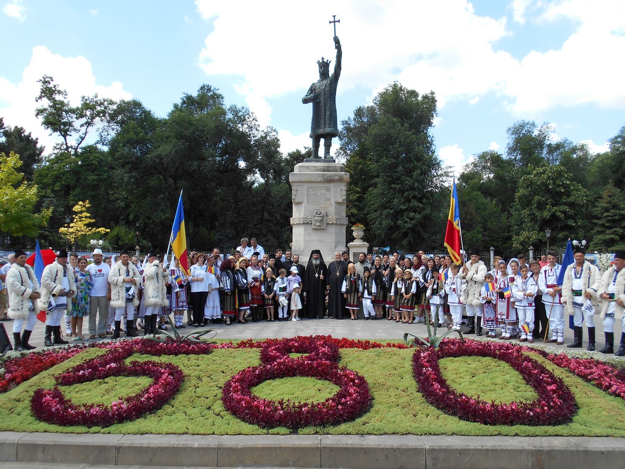 ps-antonie-de-orhei-la-parohia-dreptcredinciosul-voievod-stefan-cel-mare-si-sfant-din-chisinau-2-iulie-2016-10