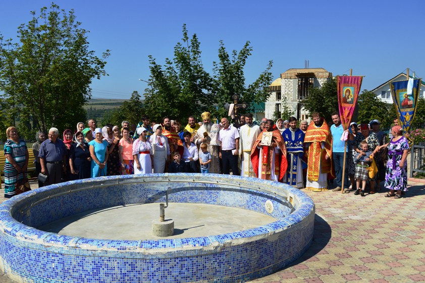 ps-antonie-de-orhei-la-parohia-sfintii-brancoveni-din-ialoveni-16-august-2017