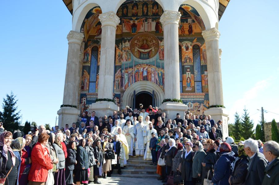 ps-antonie-episcop-de-balti-la-manastirea-hadambu-din-arhiepiscopia-iasilor-romania-1-octombrie-2018-0